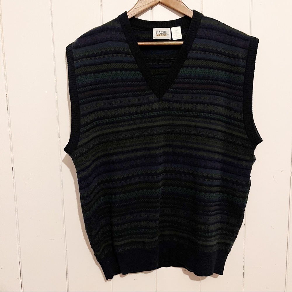 Cache Creek Navy Striped Sweater Vest. Size Large.